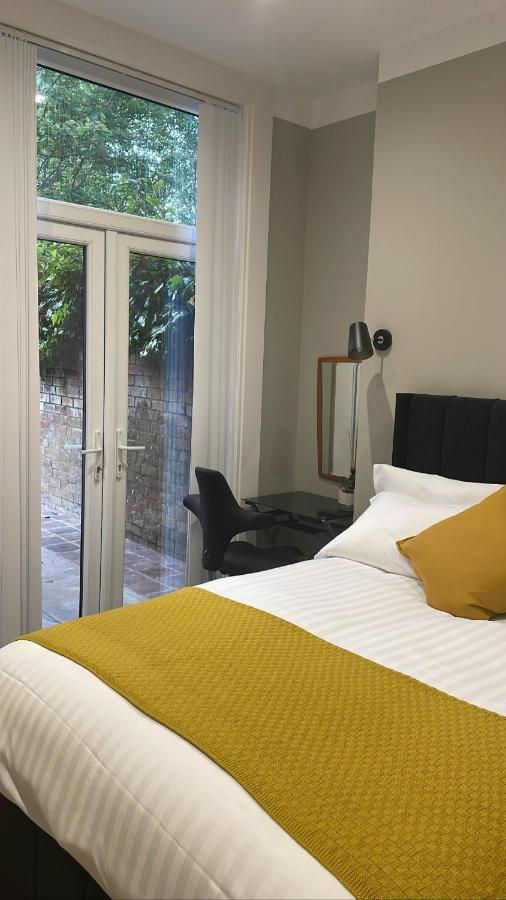 Citygo Apartments Queens ベルファスト エクステリア 写真